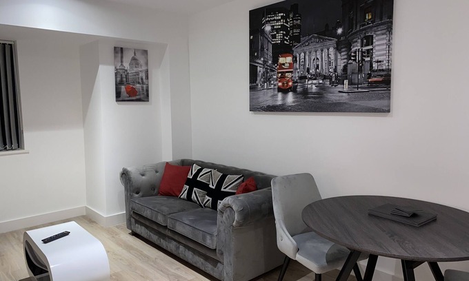 Barnt Green Apartamento | Solihull Luxury One Bed Apartment (sleeps 2)