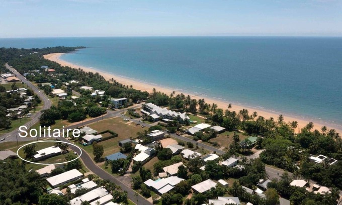 Mission Beach Casa | Solitaire - Tropical Style - 3 bedrooms