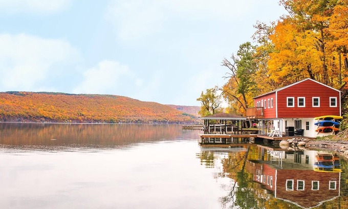 Grange Landing Cabaña | Solitude: "Canandaigua Lake Front + Large Family Home for Finger Lakes Vacation"