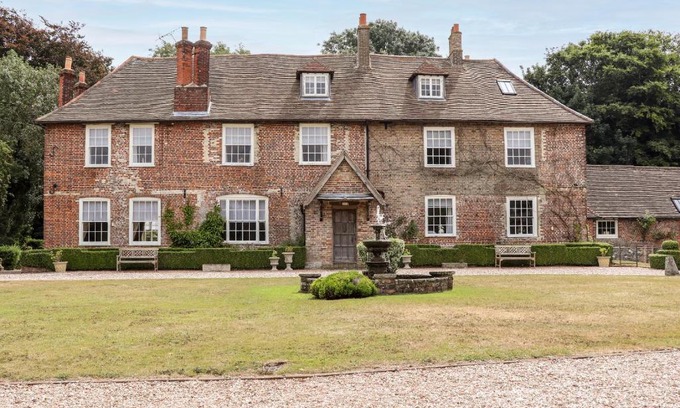 Martin Casa | Solton Manor