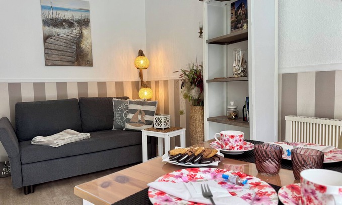 Schoenhagen Apartamento | SOLund…Sonne im Herzen - ruhig und sonnig - nahe Strand und Ostsee