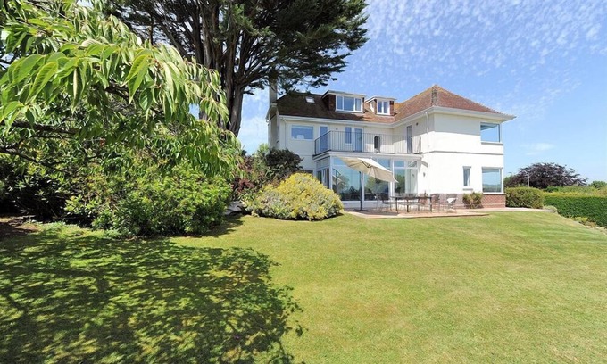 Lyme Regis Casa | SOMERHILL, family friendly, country holiday cottage in Lyme Regis