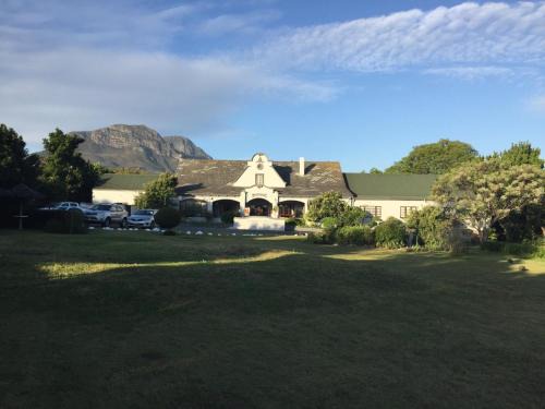 Somerset West Casa | Somerset Guest Lodge - Western Cape