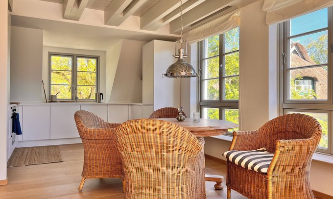 Brodersby Apartamento | Sommerby Sky - close to the beach, shower, desk, DG, garden, e-charging station