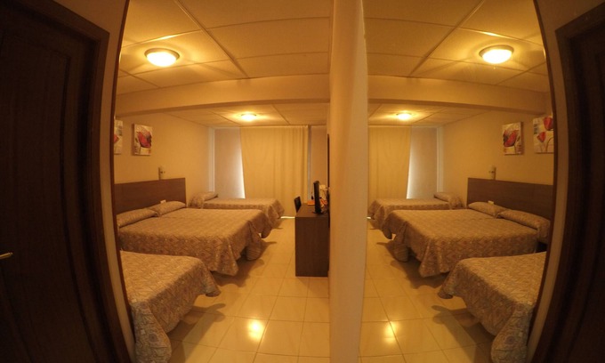 Avenida Meritxell Hotel | Somriu Hotel City M28