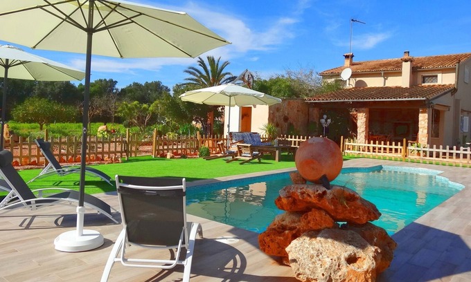 Son Antem Chalet De Esquí | Son Antem, Aire acondicionado Wi-fi gratis, Piscina privada, Jardín