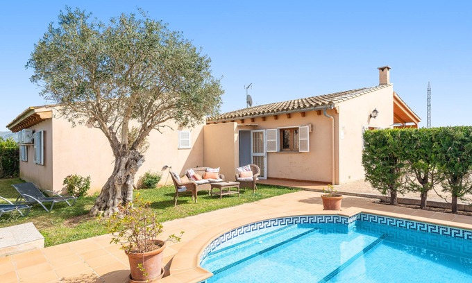 Sa Pobla Villa | SON GALLINA - Encantadora casa de campo con piscina privada. Wifi gratis.