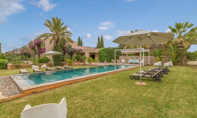 Buger Casa | Villa Son Puca I con piscina de agua salada
