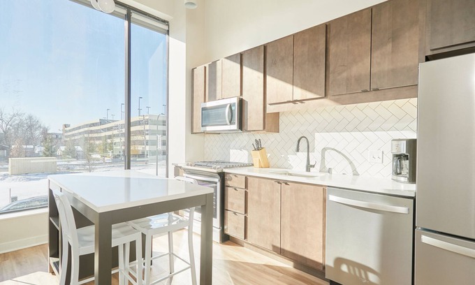 Uptown Apartamento | Sonder at REVEL | One-Bedroom Apartment