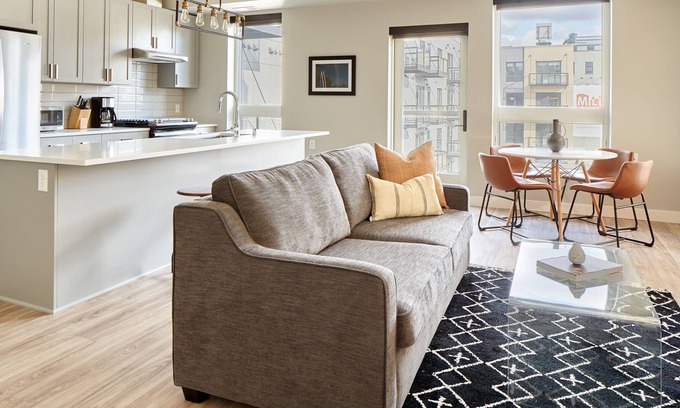 Mill District Apartamento | Sonder at Vicinity | Extended Stay Two-Bedroom Apartment w/ Parking