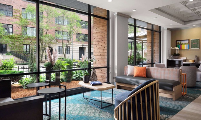 Streeterville Hotel | Sonesta ES Suites Chicago Downtown Magnificent Mile - Medical