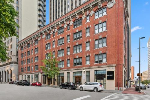 Downtown Baltimore Hotel | Sonesta Hotel Baltimore Inner Harbor