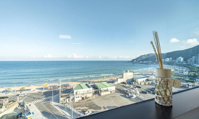 Haeundae Hotel | Song Jeong Hotel Blue Castle