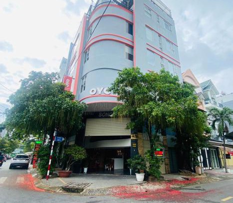 Tan Thuan Dong Hotel | Song Xanh Hotel near SECC - FV
