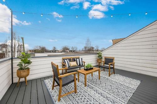 Chestnut Hill Casa | Songbird Suite A