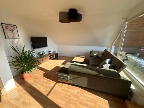 Zeuthen Apartamento | Sonniges & ruhiges Apartment mit Balkon nahe Berlin