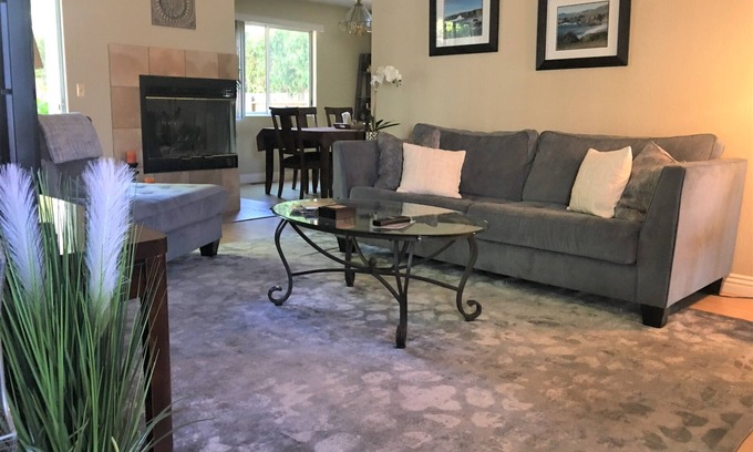 Rohnert Park Condominio | Condominio del condado de Sonoma en Rohnert Park, capacidad para 6