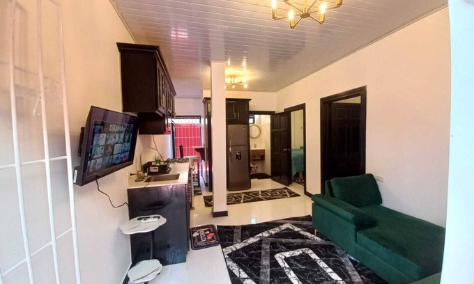 Georgetown Apartamento | Soothing 2-bedroom apartment with AC