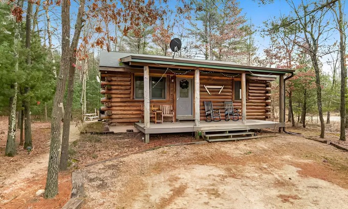 New Lisbon Cabina | Soothing cabin 1 out of 7 in New Lisbon