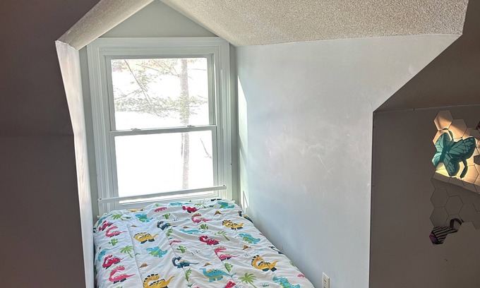 Quechee Casa | Soothing family-friendly townhome in Quechee Lakes