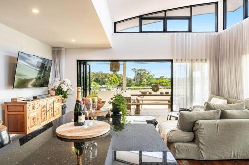 Byron Bay Apartamento | Sophie's Place ReLaunch - Luxury Penthouse