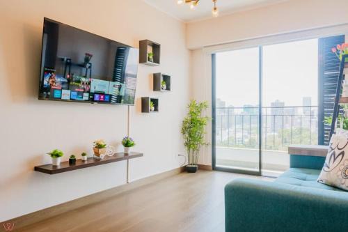 Surquillo Apartamento | Sophisticated 2BR Pool in Surquillo