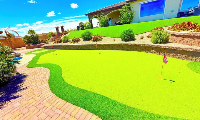 Foothills Casa | Sophisticated luxury Paradise-Resort,Spectacular Strip & Mountain View’s, Pool.!