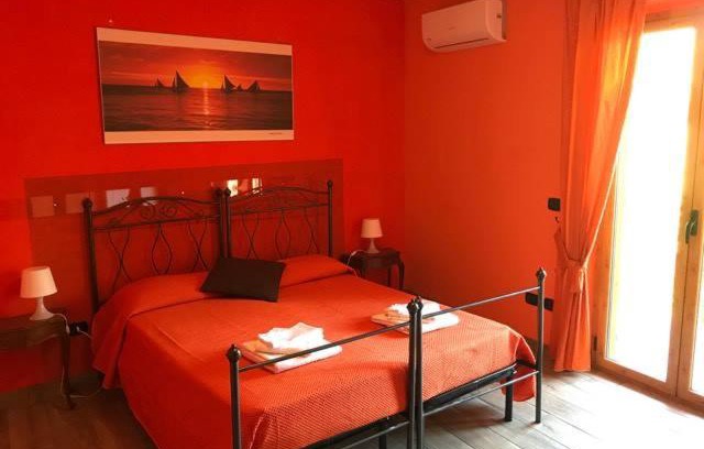 Laureana di Borrello Cama Y Desayuno | Sopra le Laure B&B