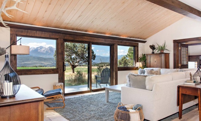 Missouri Heights Casa | Sopris Oasis ~16 Acre Home With Unobstructed Views