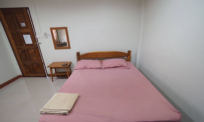 Kanchanaburi Casa | Sorn Waree Apartment