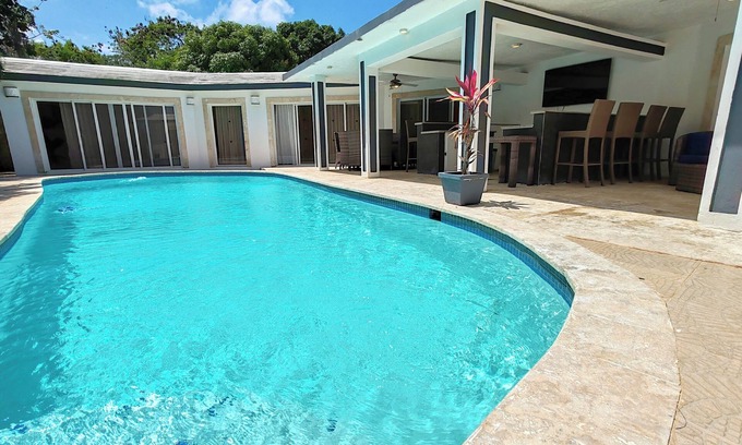 La Mulata Villa | Sosua 6BR Dream Villa + Free Bonus