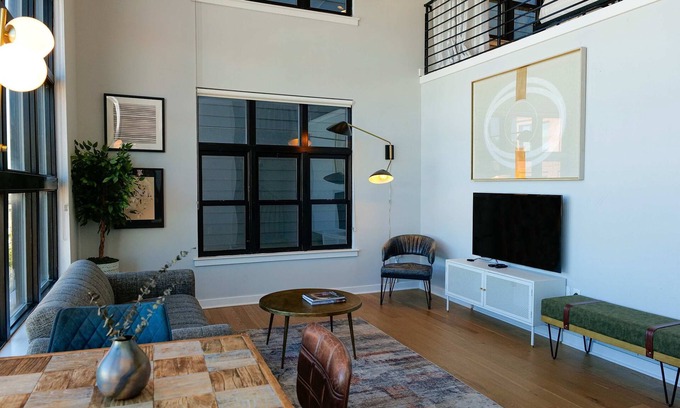 Old City Apartamento | Sosuite 1BR Apt w W D Shared Roofdeck