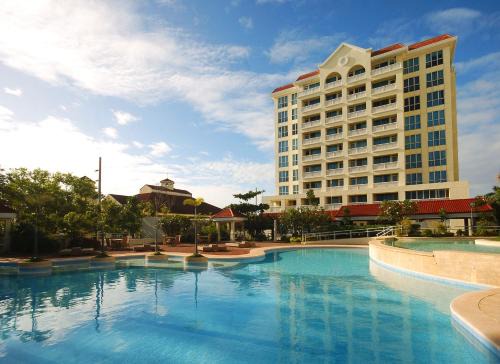 Lapu-Lapu Complejo | Sotogrande Hotel and Resort