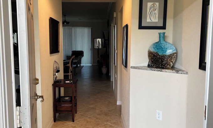 Naples Condominio | Premium planta baja Véranda unidad final 2br + Den. 6 personas