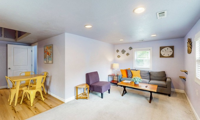 Spindrift Banks Casa | Sound-side home near beach with new private hot tub, streaming, decks, W/D, AC