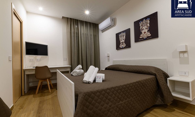 Canicatti Casa | South Area Affittacamere (self check-in) Triple room with kitchen