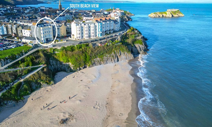 Tenby Apartamento | South Beach View- 2 Bedroom - Tenby