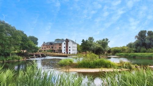 New Forest District Apartamento | South Coast River View Holiday Home-2 Bed-Parking- Great for families-Couples-Contractors WELCOME