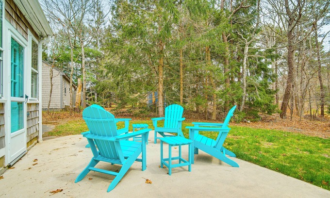 South Dennis Cabaña | South Dennis Vacation Rental ~ 5 Mi to Beach!