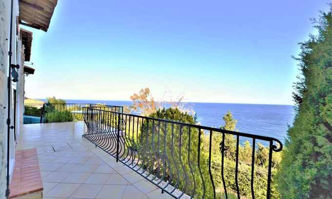 Theoule-Superieur Villa | Villa con orientación sur en Théoule sur Mer entre Cannes y St Raphaël