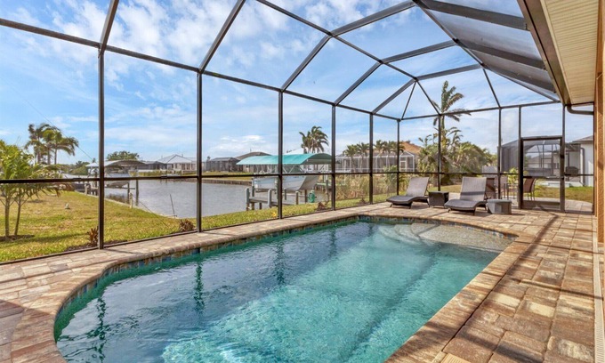 South Gulf Cove Casa | South Gulf Cove 3 Bedroom Canal Pool Home