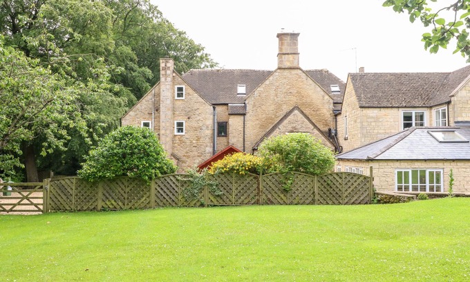 Stow-on-the-Wold Cabaña | South Hill Farmhouse