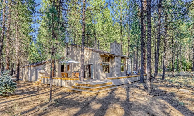 Black Butte Ranch Casa | South Meadow 194