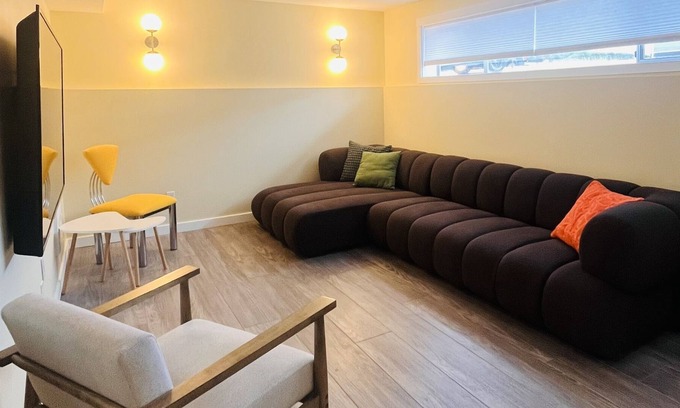 Port Alberni Casa | South Port Garden Suite
