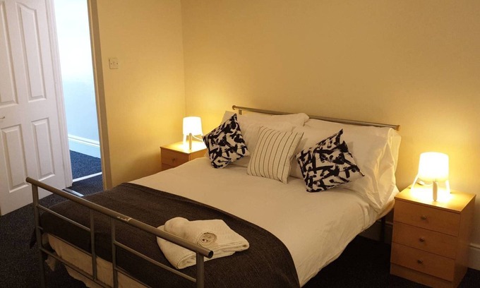 South Shields Casa | South Shield's Hidden Gem Amethyst 3 Bedroom House
