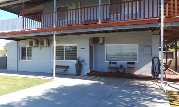 Lancelin Casa | South Side - Feel the breeze