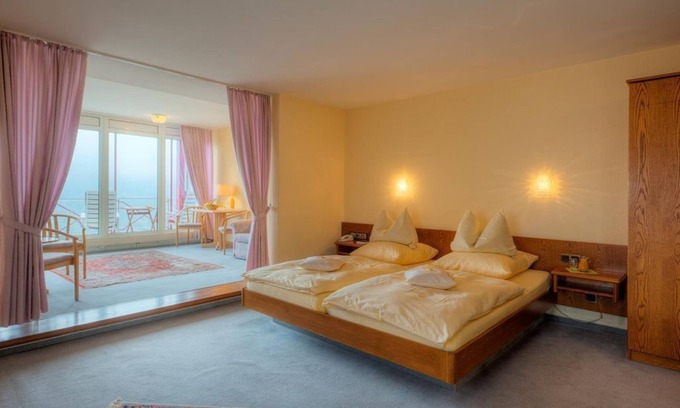 Bollendorf-Pont Casa | Lado sur, junior suite, terraza, bañera max. 1 noches - Waldhotel Sonnenberg