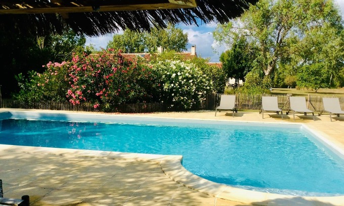 Nalliers Casa | South Vendée, between La Rochelle and the Puy du Fou, country house with swimming pool