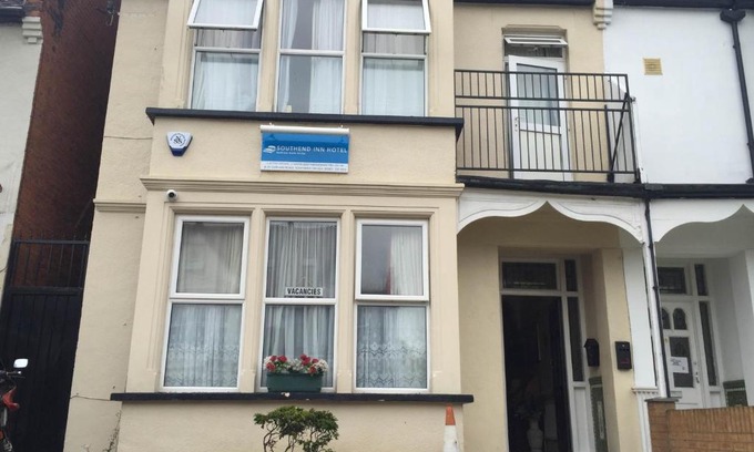 Westcliff-on-Sea Casa | Southend Inn Hotel - Close to Beach, Train Station & Southend Airport