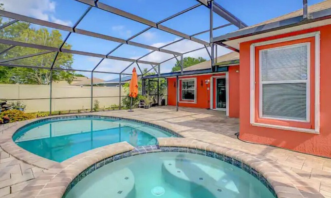 Poinciana Casa | Southern Comfort